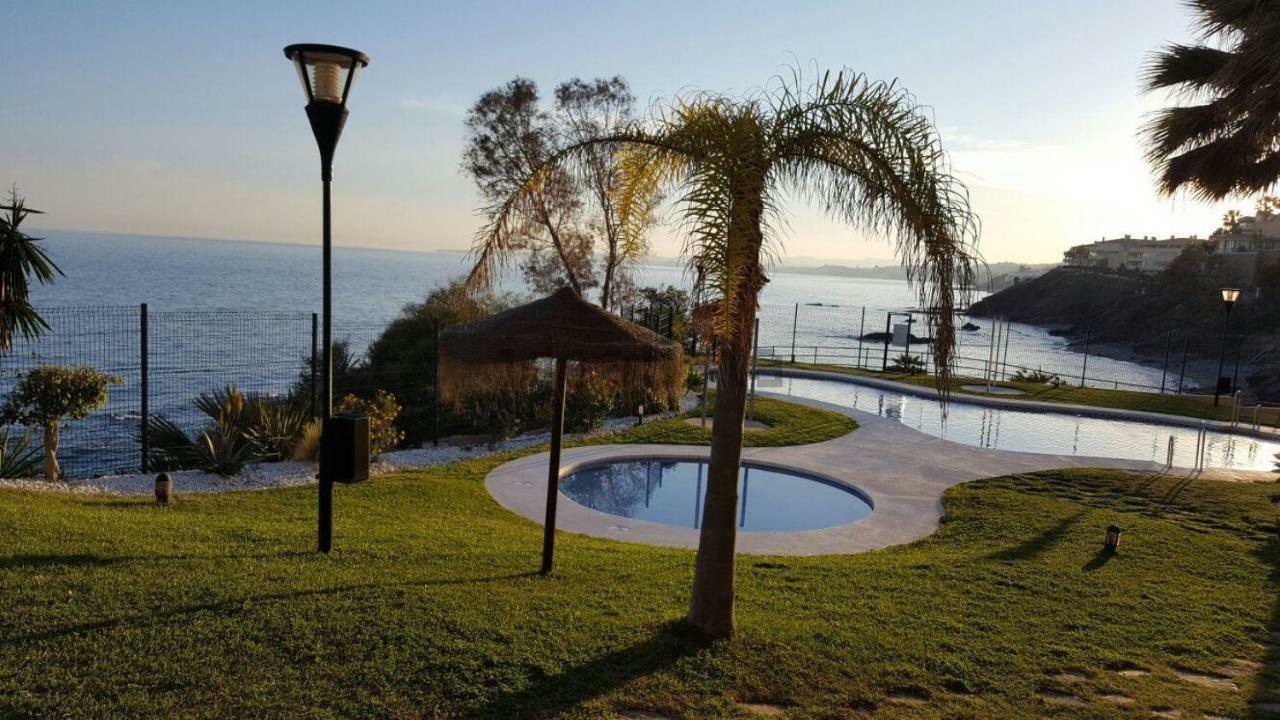 Relax Frente Al Mar Apartment Benalmadena Exterior photo